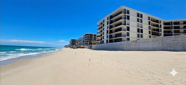3605 S Ocean Boulevard 210, South Palm Beach, FL 33480