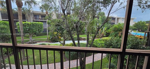 3605 S Ocean Boulevard 210, South Palm Beach, FL 33480