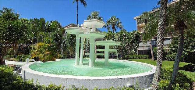 3605 S Ocean Boulevard 210, South Palm Beach, FL 33480