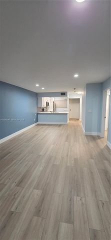 3605 S Ocean Boulevard 210, South Palm Beach, FL 33480