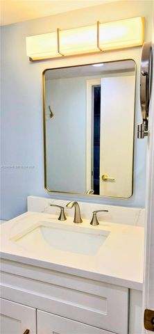 3605 S Ocean Boulevard 210, South Palm Beach, FL 33480