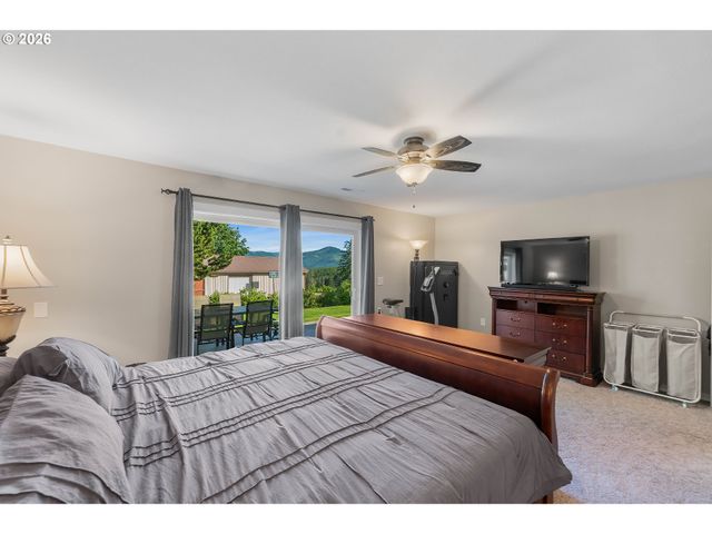 8300 Ne QUARRY Rd, La Center, WA 98629