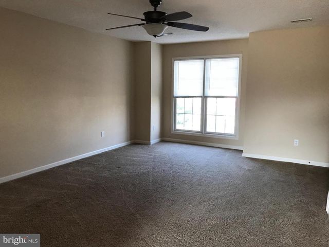 1047 BETSY ROSS CT, Harrisonburg, VA 22802