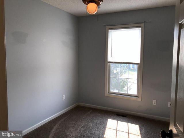 1047 BETSY ROSS CT, Harrisonburg, VA 22802