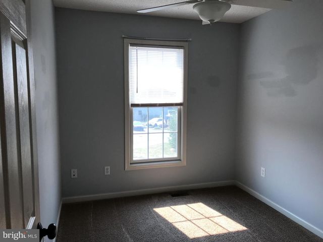 1047 BETSY ROSS CT, Harrisonburg, VA 22802