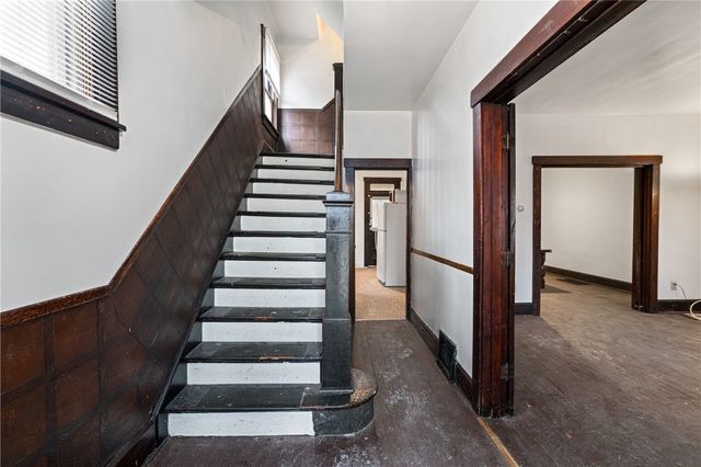 138 S 5th St, Duquesne, PA 15110