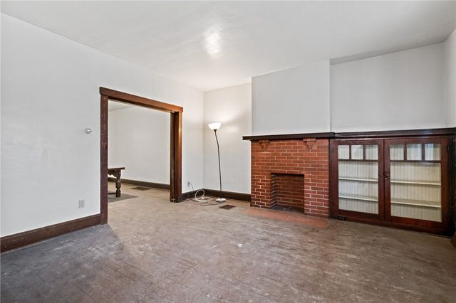 138 S 5th St, Duquesne, PA 15110