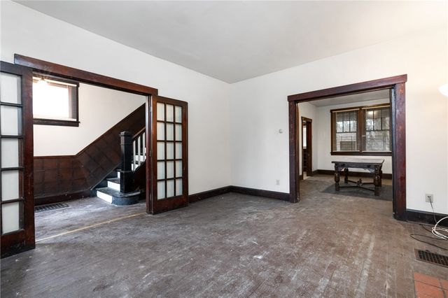 138 S 5th St, Duquesne, PA 15110