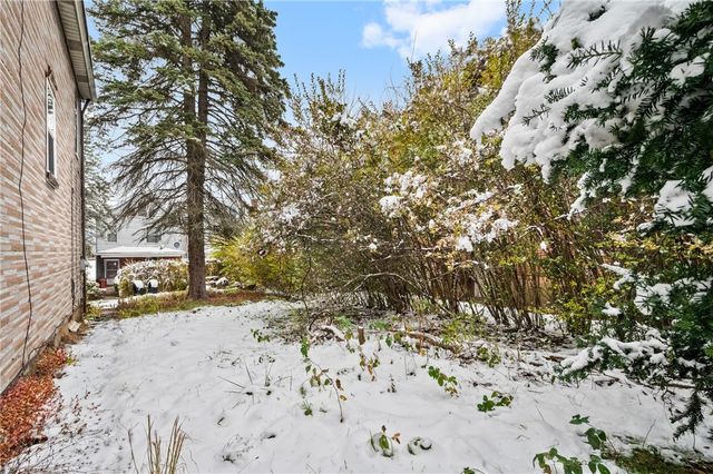 138 S 5th St, Duquesne, PA 15110