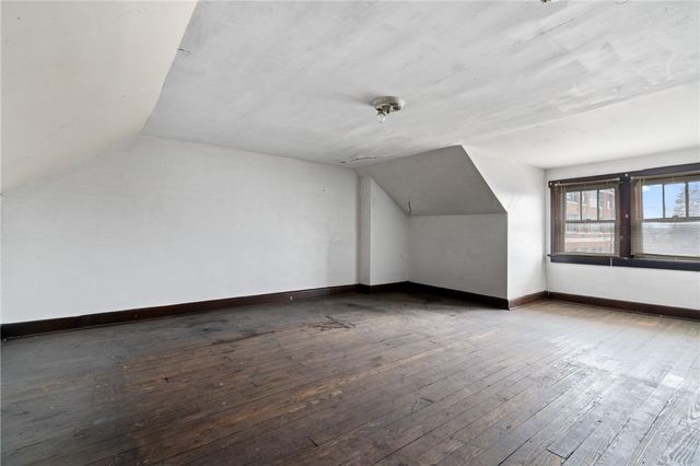 138 S 5th St, Duquesne, PA 15110