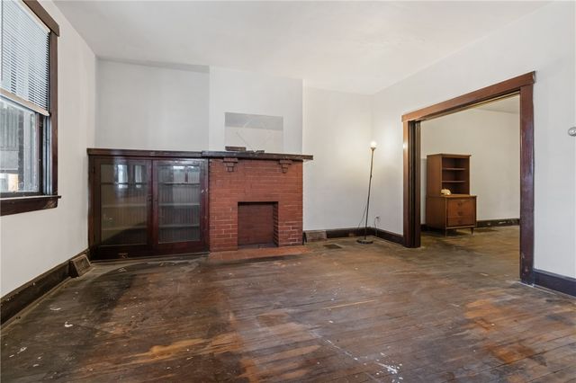 138 S 5th St, Duquesne, PA 15110