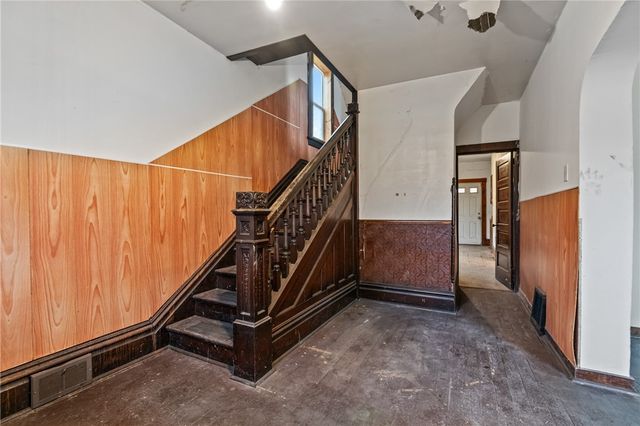 138 S 5th St, Duquesne, PA 15110