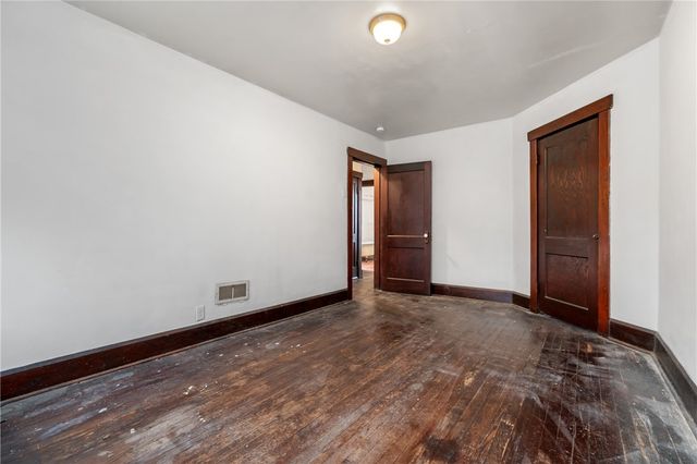 138 S 5th St, Duquesne, PA 15110