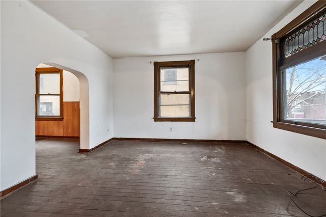 138 S 5th St, Duquesne, PA 15110