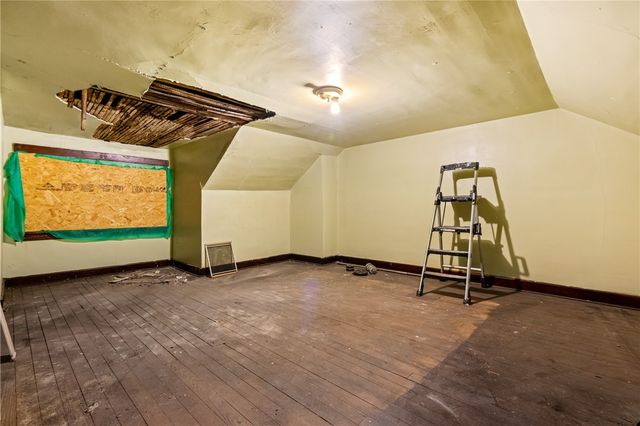 138 S 5th St, Duquesne, PA 15110