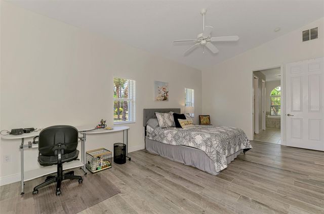 900 PARK PLACE DRIVE, Englewood, FL 34223