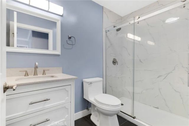 12229 Canyon Hill, Sylmar, CA 91342