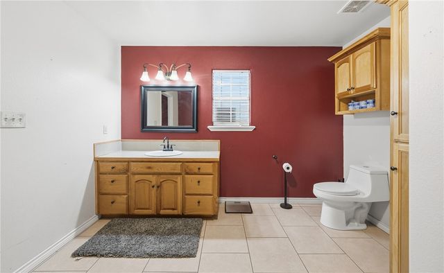 5076 Wildwood Lane, Robstown, TX 78380