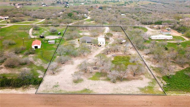 5076 Wildwood Lane, Robstown, TX 78380