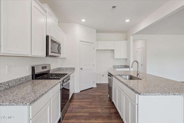 551 Fieldcrest Road, Blountville, TN 37617