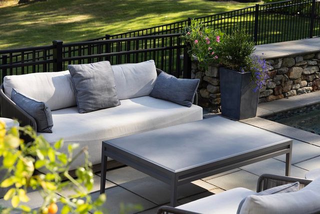 12 Runnymede Drive, North Hampton, NH 03862