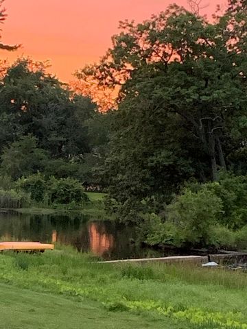 12 Runnymede Drive, North Hampton, NH 03862