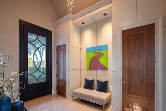 12 Runnymede Drive, North Hampton, NH 03862