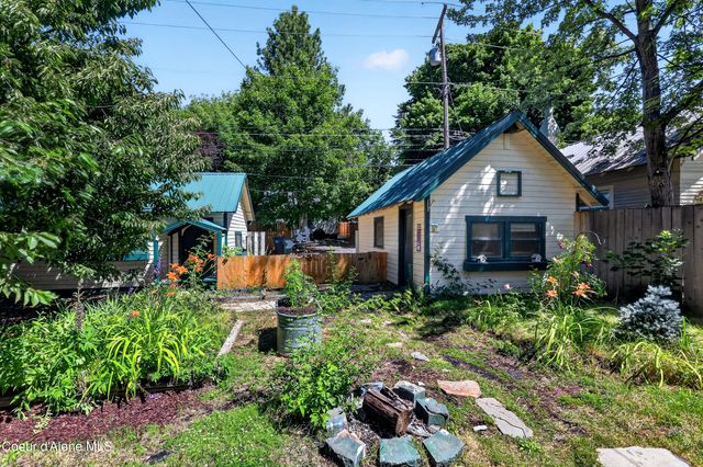 911 E Lakeside AVE, Coeur D'alene, ID 83814