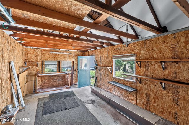 911 E Lakeside AVE, Coeur D'alene, ID 83814
