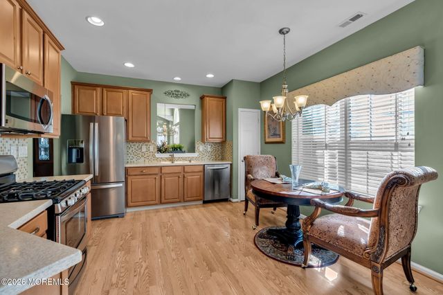 14 Tuscany Circle, Manchester, NJ 08759