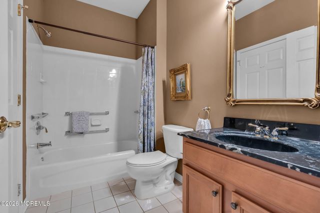 14 Tuscany Circle, Manchester, NJ 08759