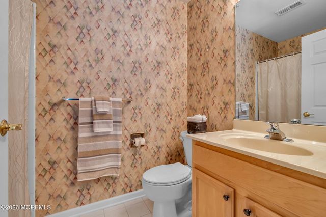 14 Tuscany Circle, Manchester, NJ 08759