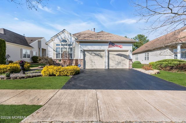 14 Tuscany Circle, Manchester, NJ 08759