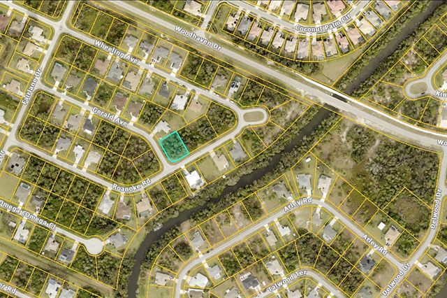 ROANOKE ROAD, North Port, FL 34288