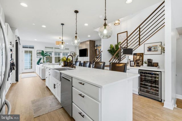 605 BLANDWOOD RD, Frederick, MD 21701