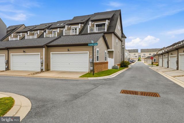 605 BLANDWOOD RD, Frederick, MD 21701