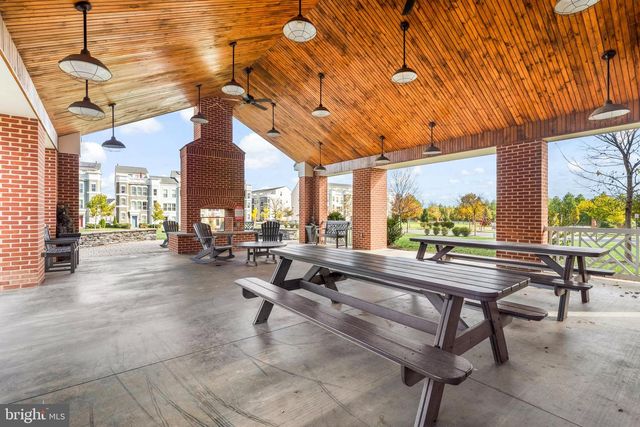 605 BLANDWOOD RD, Frederick, MD 21701