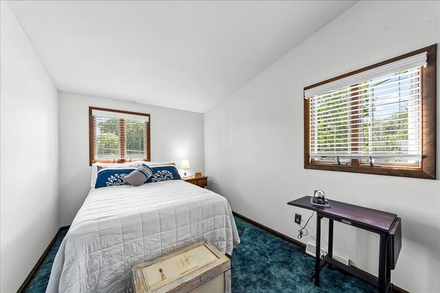 798 CAPRI CIR, Upper Chichester, PA 19061