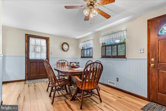 798 CAPRI CIR, Upper Chichester, PA 19061