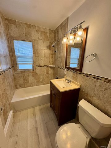 10 Dorothy Court, Merrick, NY 11566