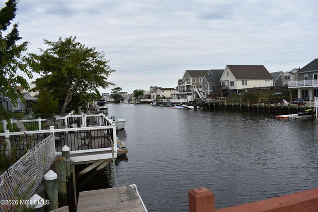 20 W Dory Drive, Little Egg Harbor, NJ 08087