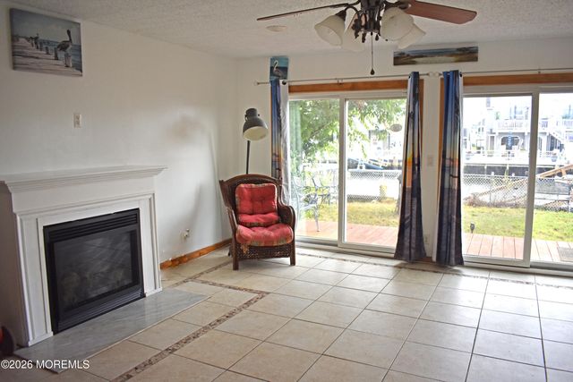20 W Dory Drive, Little Egg Harbor, NJ 08087