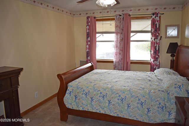 20 W Dory Drive, Little Egg Harbor, NJ 08087