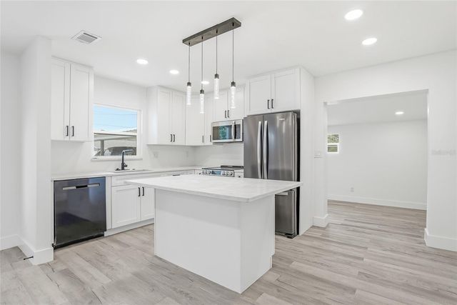 529 FIREFLY LANE, Apollo Beach, FL 33572