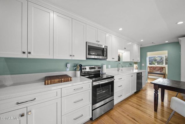 2375 Laguna Circle Drive, Agoura Hills, CA 91301