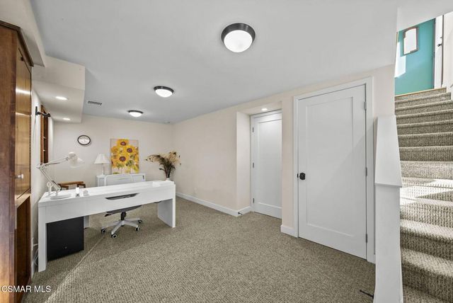 2375 Laguna Circle Drive, Agoura Hills, CA 91301