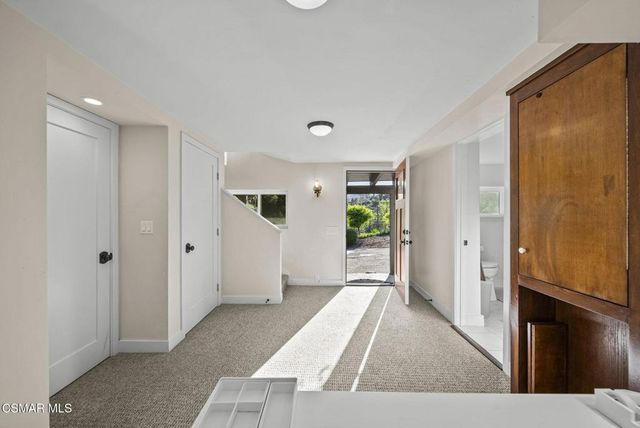 2375 Laguna Circle Drive, Agoura Hills, CA 91301