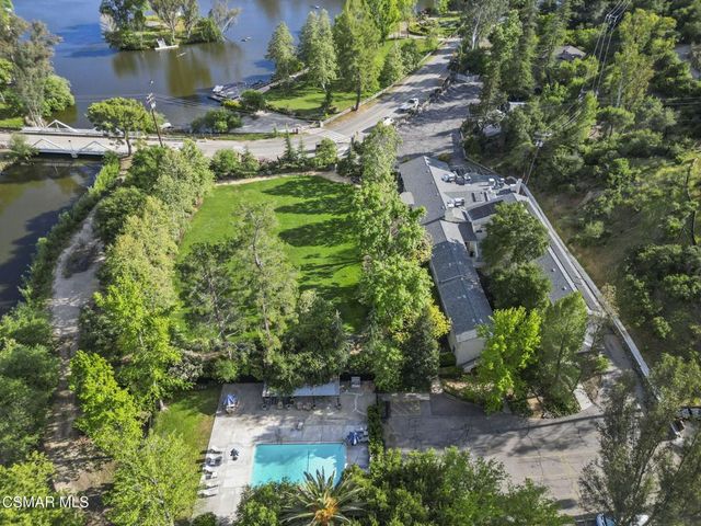 2375 Laguna Circle Drive, Agoura Hills, CA 91301