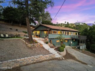 2375 Laguna Circle Drive, Agoura Hills, CA 91301