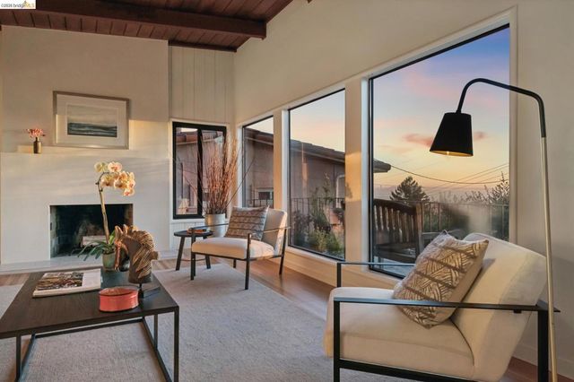 42 Cowper Ave, Kensington, CA 94707